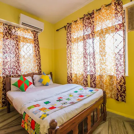 Oyo 11354 Home Beach View 3Bhk Dona Paula